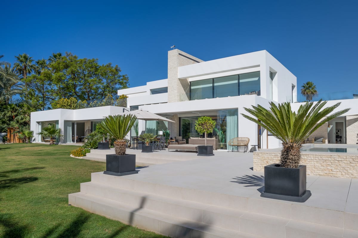 Frittliggende villa til salgs i El Paraiso, Bilde 3