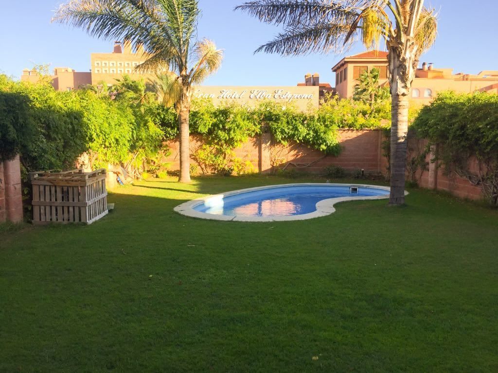Tomannsbolig til salgs i Estepona, Bilde 2