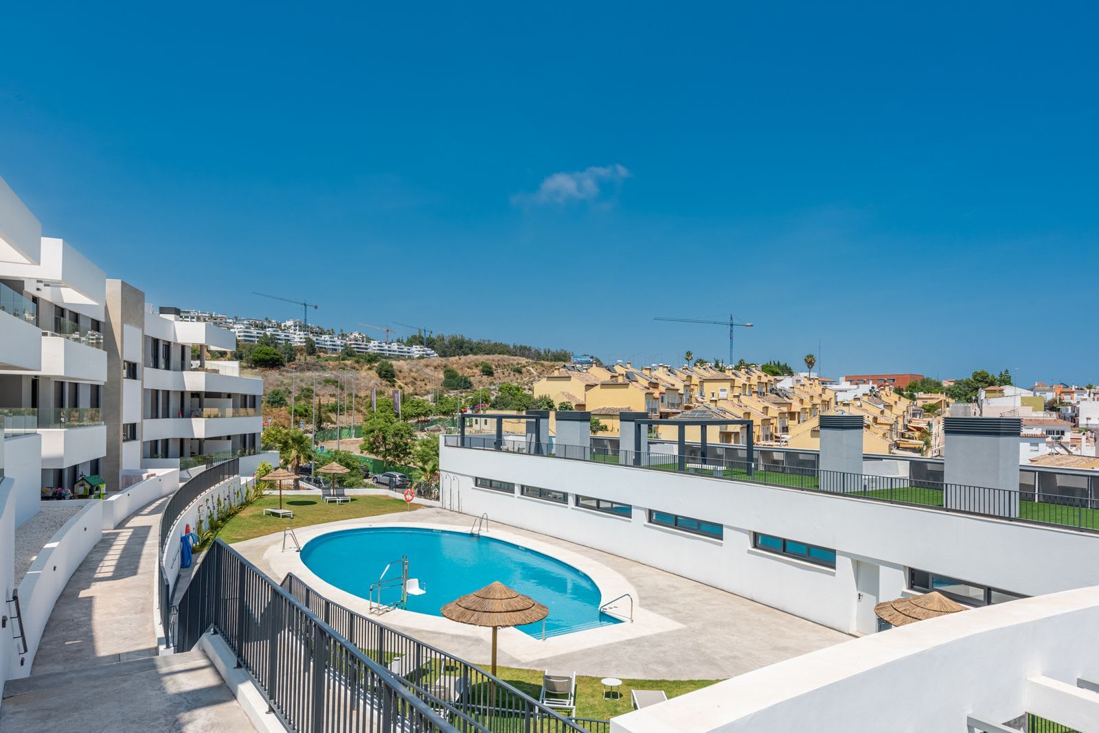 Leilighet til salgs i Estepona, Bilde 3