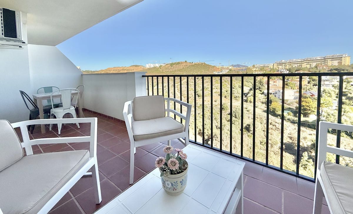 Leilighet midt i bygget til salgs i La Cala de Mijas, Bilde 2