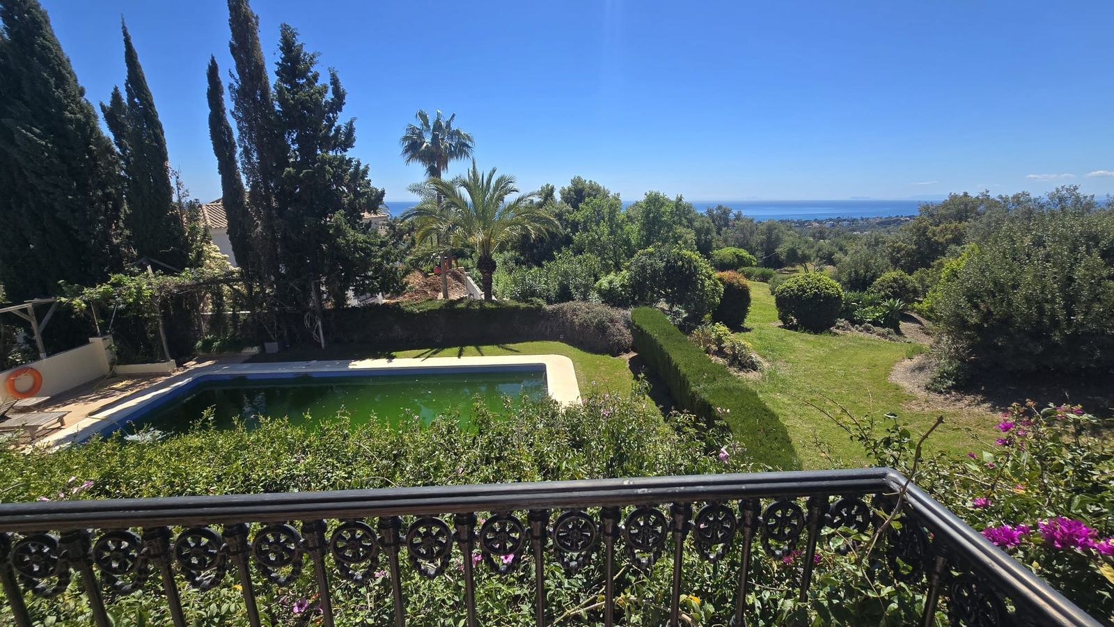 Frittliggende villa til salgs i El Rosario, Bilde 2