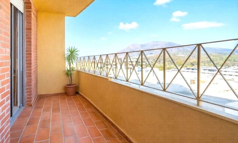 Leilighet til salgs i Estepona