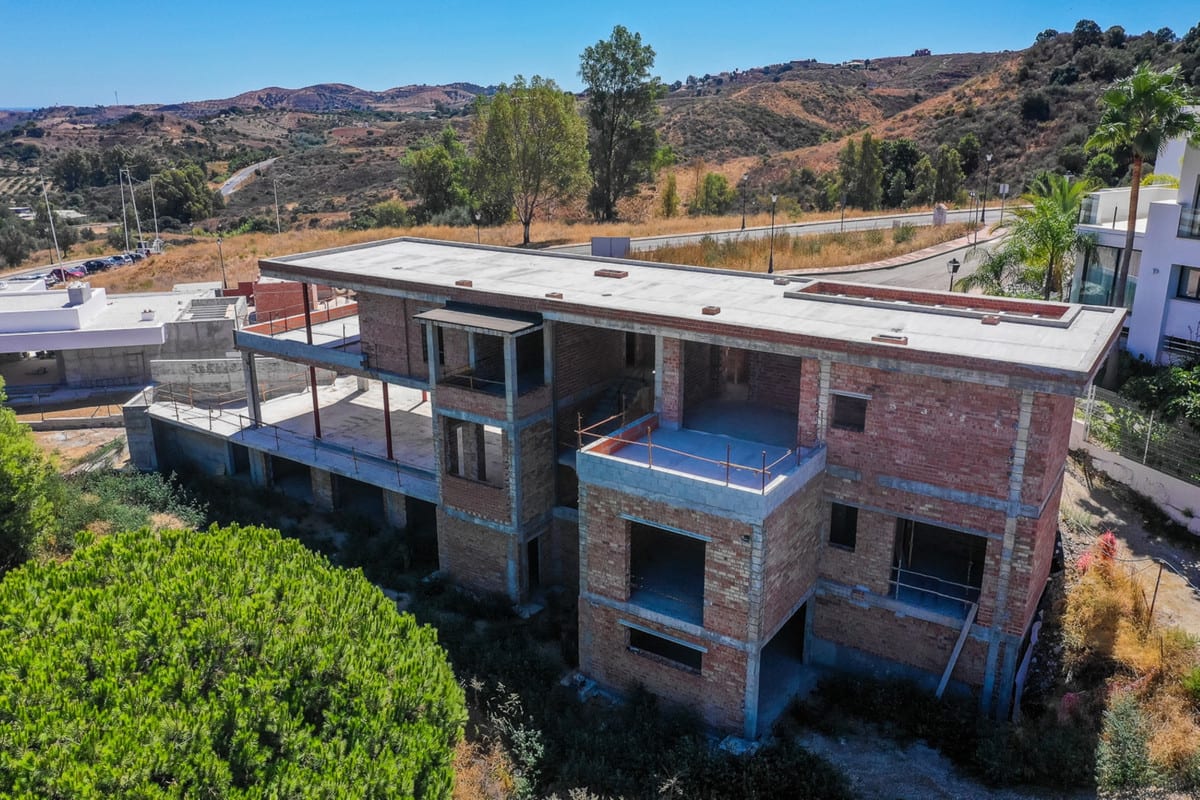 Frittliggende villa til salgs i La Cala Golf, Bilde 3