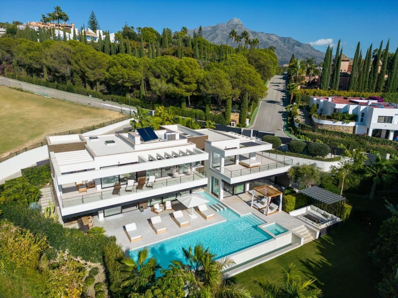Villa til salgs i Nueva Andalucía
