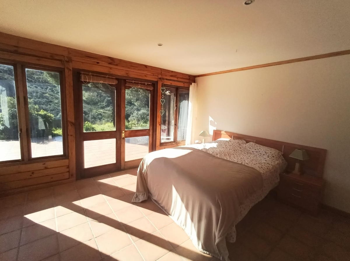 Frittliggende villa til salgs i La Cala Golf, Bilde 2