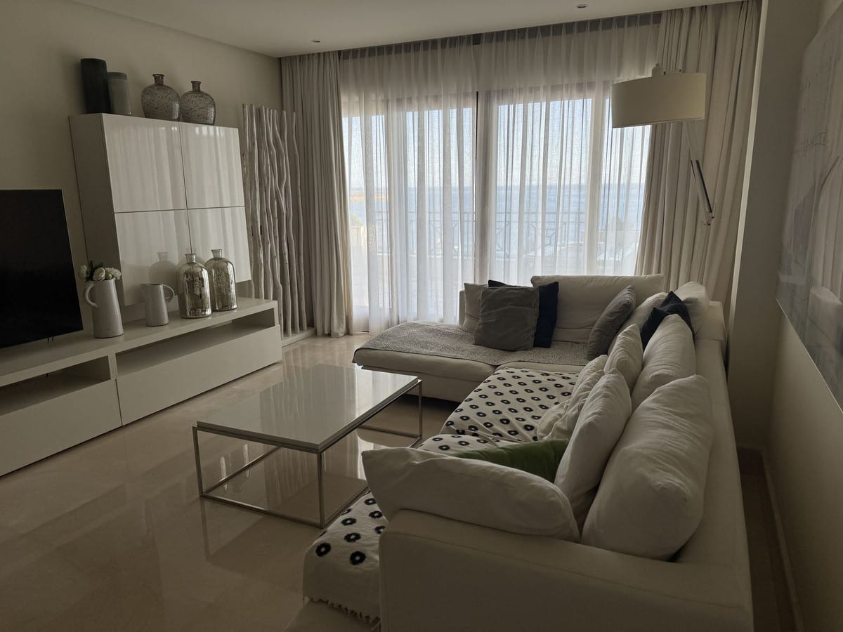 Leilighet til salgs i Estepona, Bilde 2