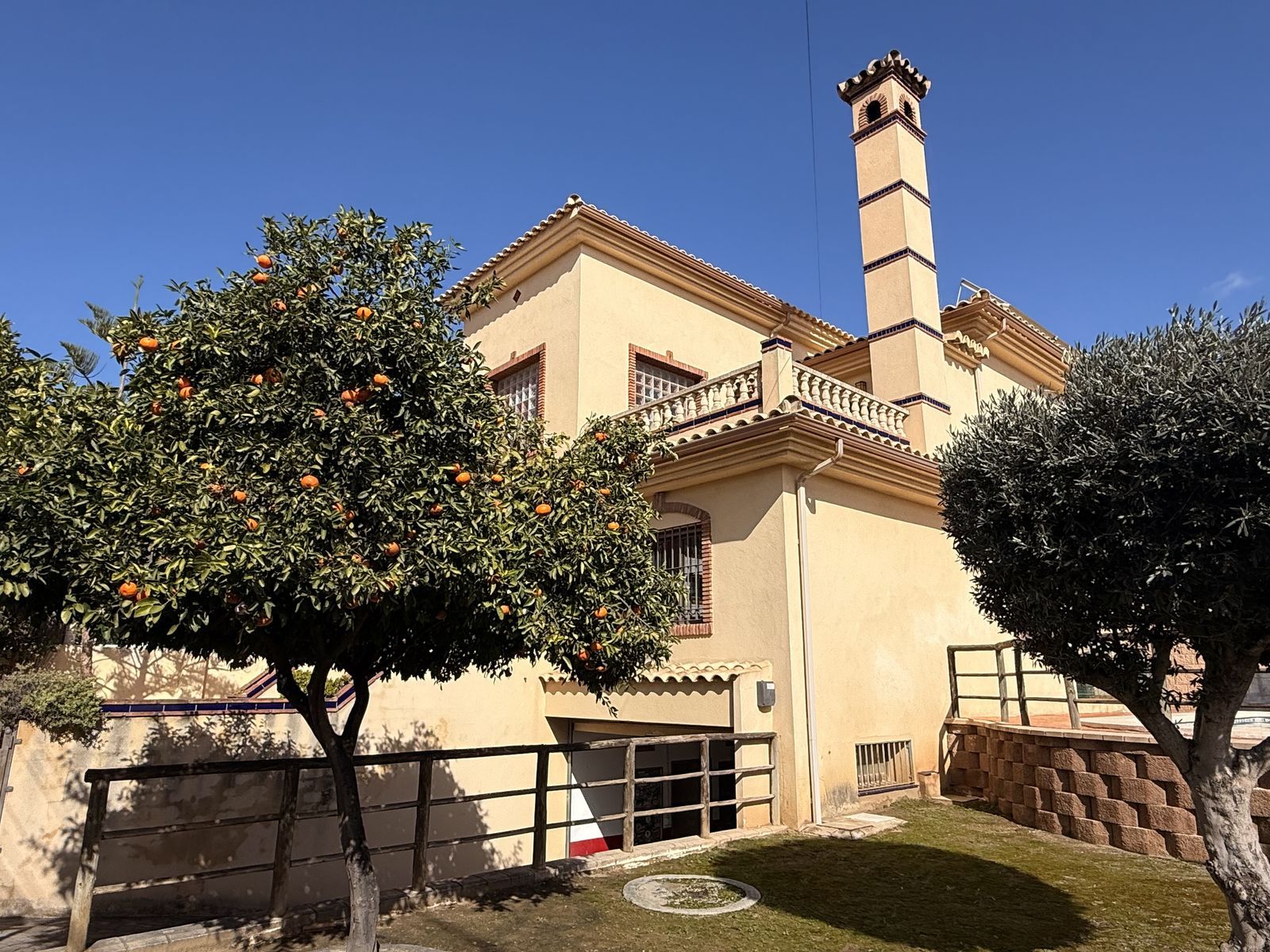 Frittliggende villa til salgs i Torremolinos, Bilde 3