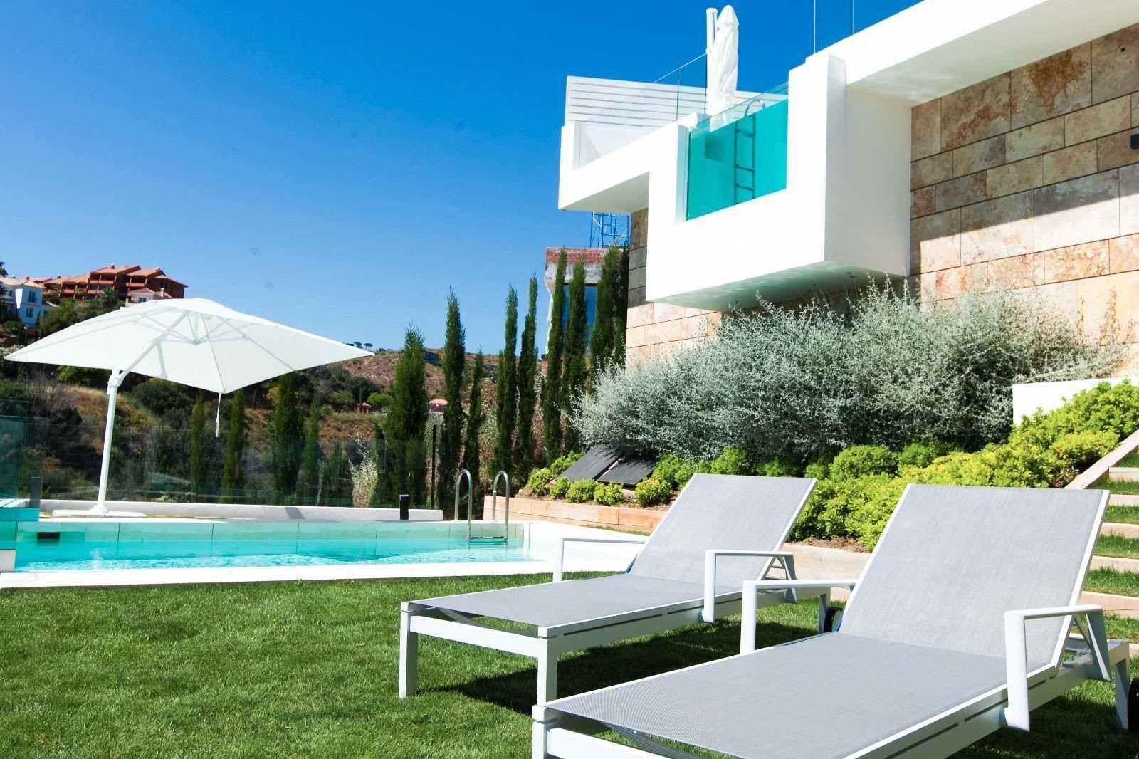Frittliggende villa til salgs i El Rosario, Bilde 3