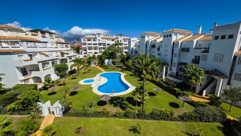 Toppleilighet med 2 soverom til salgs i San Luis de Sabinillas