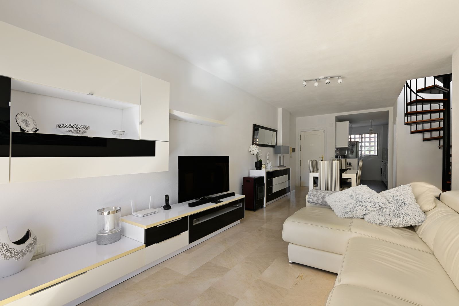 Duplex-penthouse til salgs i Riviera del Sol, Bilde 3