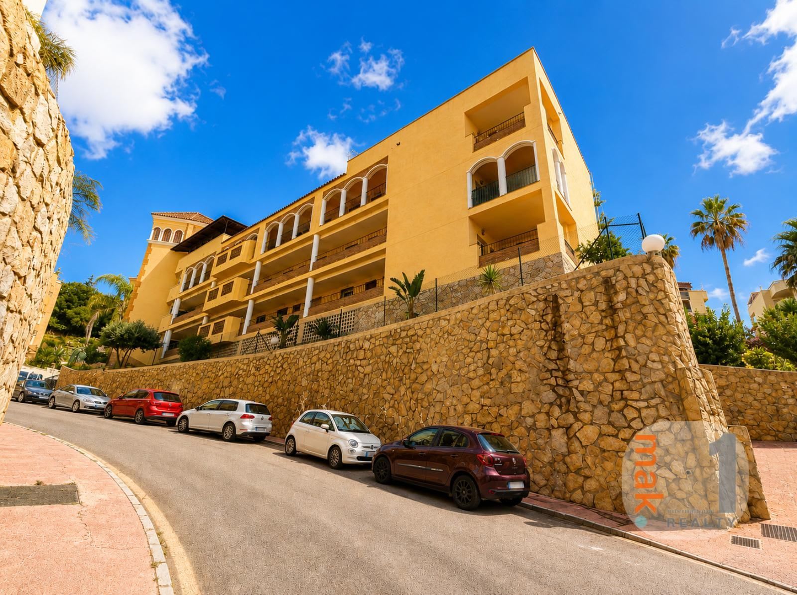 Leilighet midt i bygget til salgs i Riviera del Sol, Bilde 2