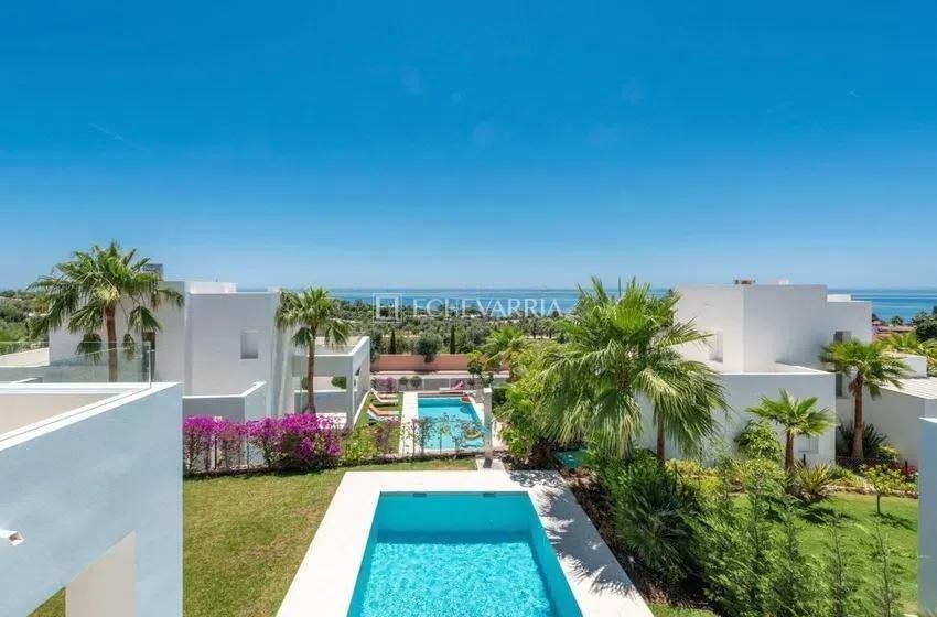 Rekkehus med 5 soverom til salgs i Río Real, Marbella, Bilde 3