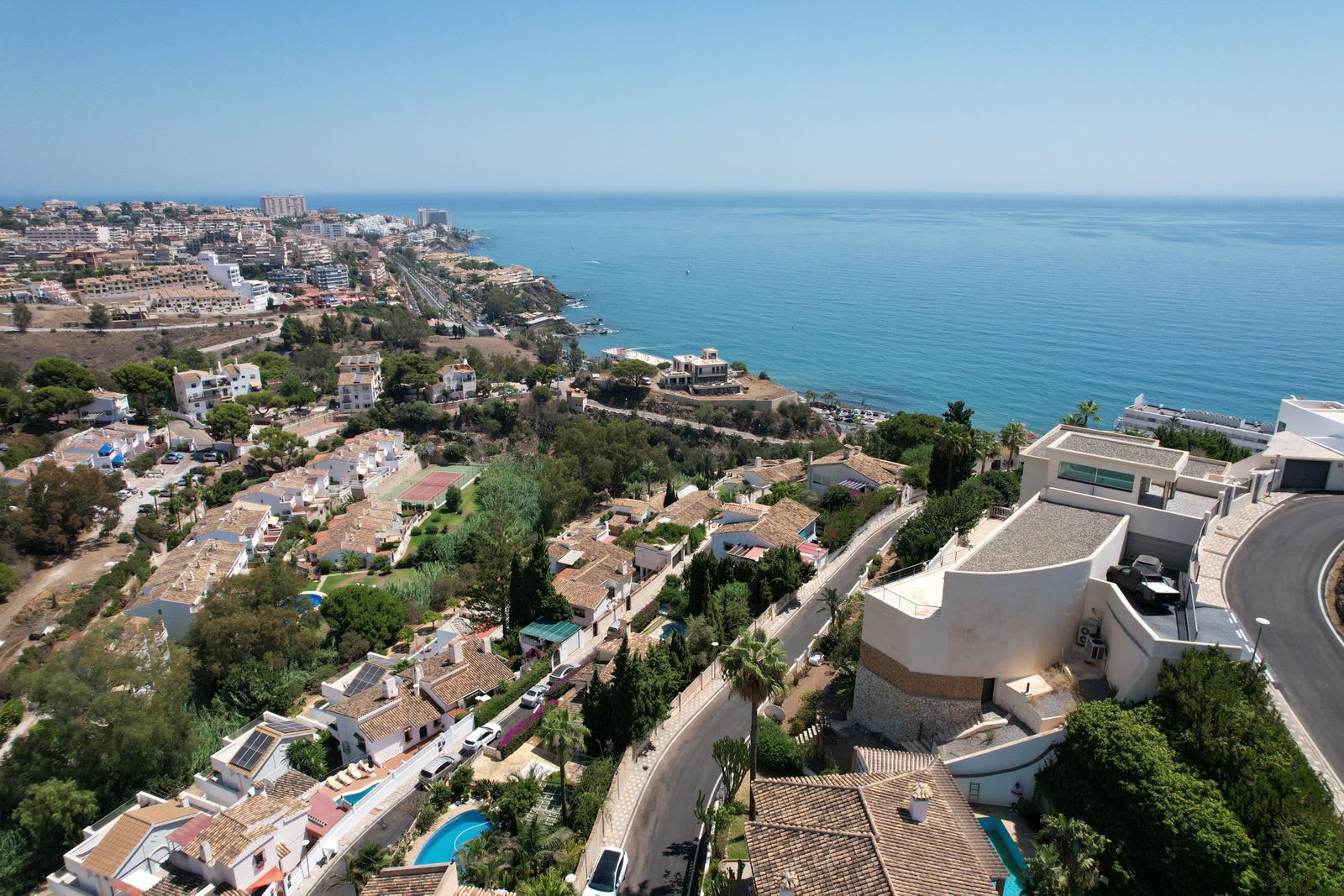 Frittliggende villa til salgs i Torremuelle, Bilde 2