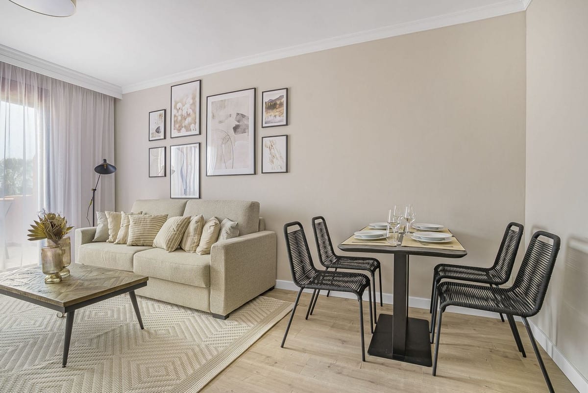 Duplex-penthouse til salgs i El Paraiso, Bilde 2