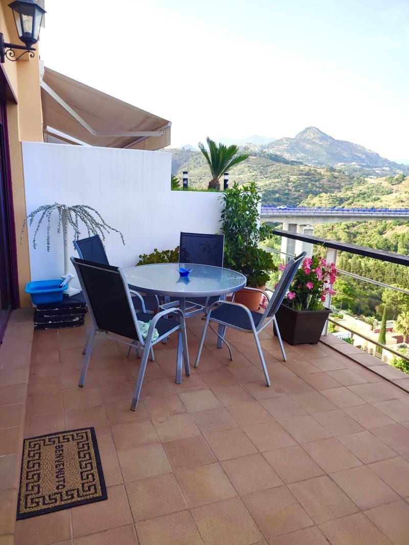 Duplex-penthouse til salgs i Benahavís