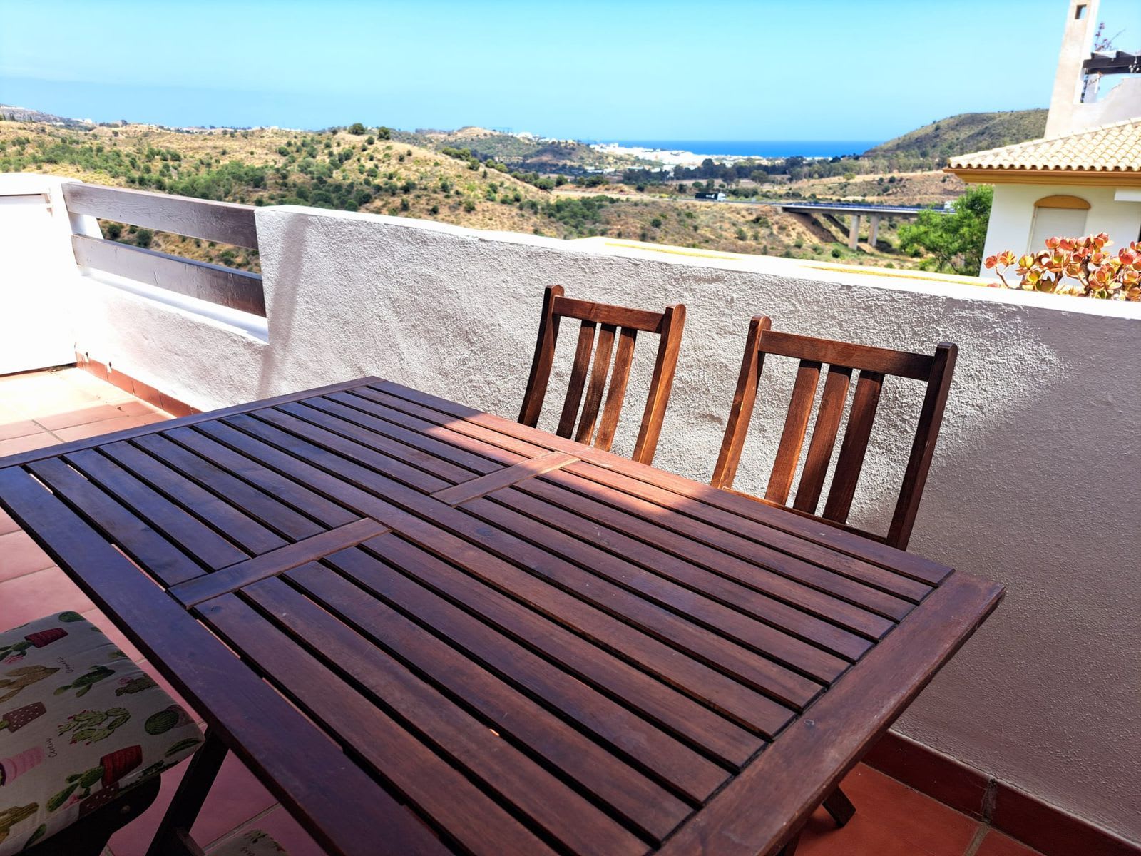 Leilighet midt i bygget til salgs i La Cala de Mijas, Bilde 2
