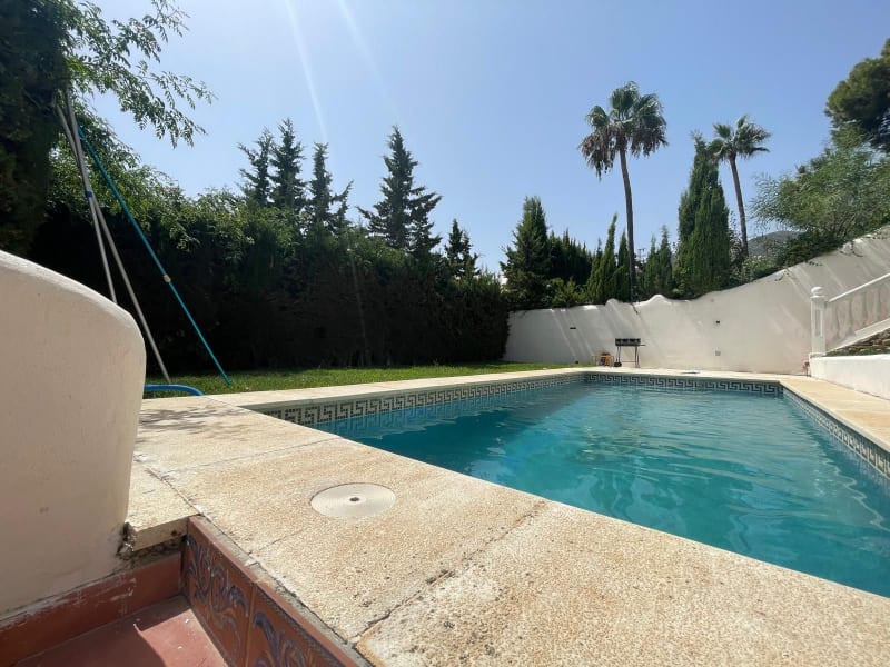 Frittliggende villa til salgs i Torremuelle