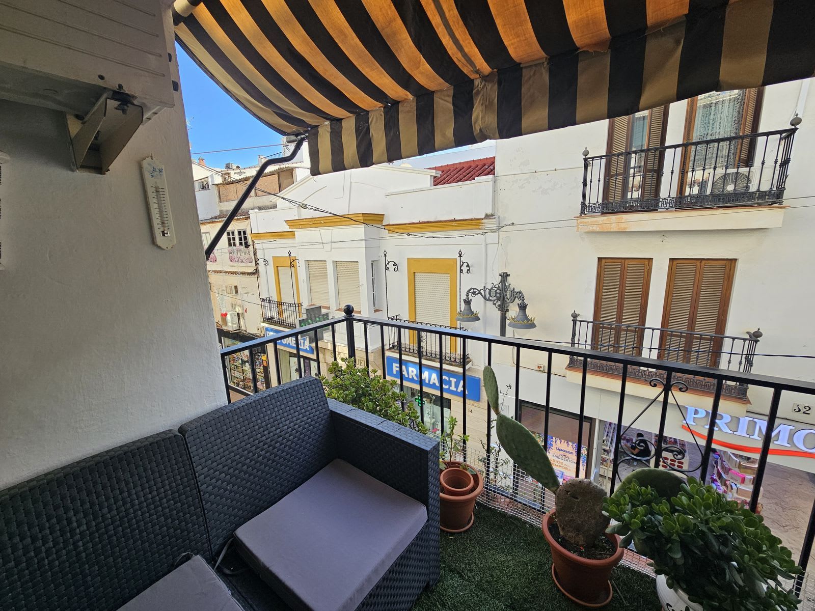 Leilighet midt i bygget til salgs i Torremolinos Centro, Bilde 2