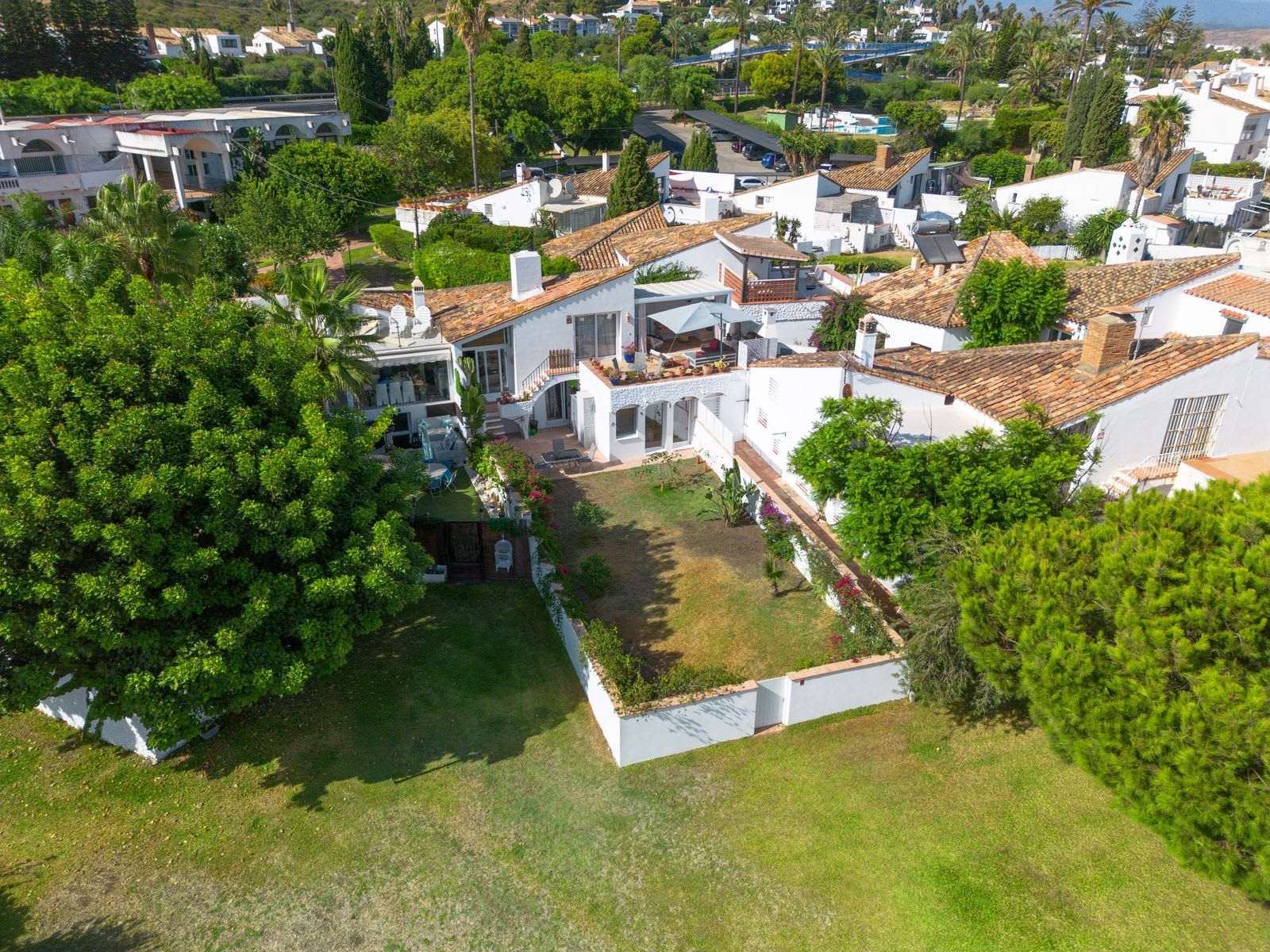 Villa til salgs i Estepona, Bilde 2