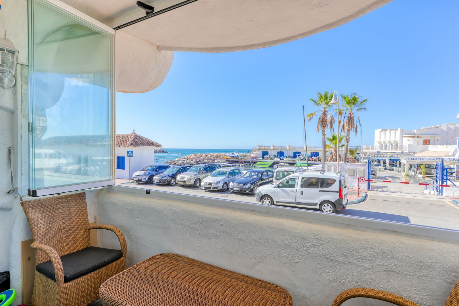 Leilighet midt i bygget til salgs i Benalmadena Costa, Bilde 3