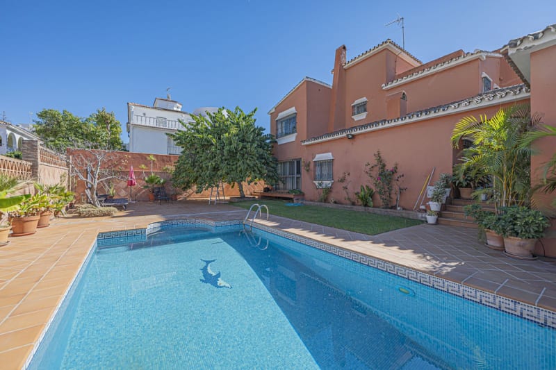 Villa til salgs i Marbella