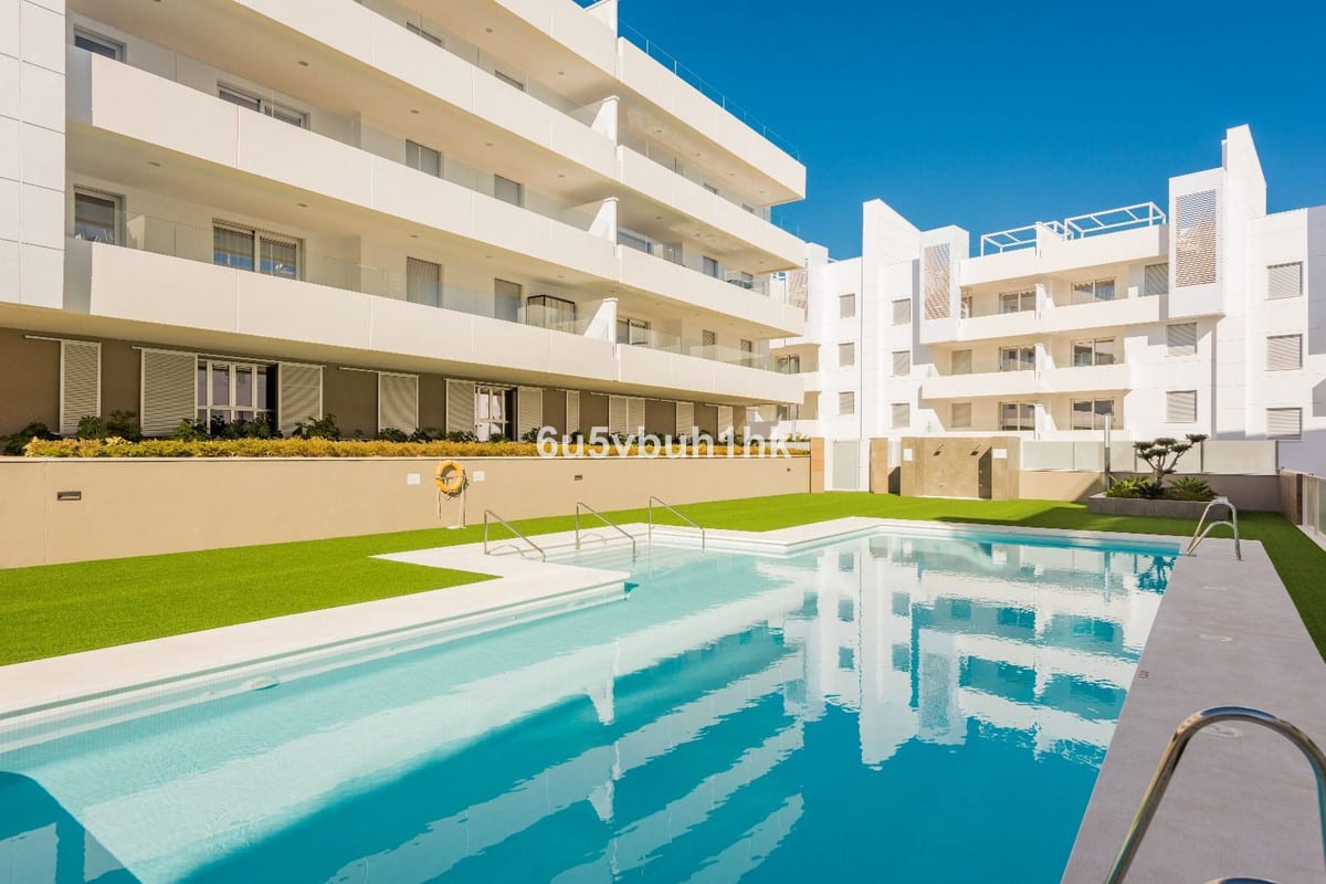 Leilighet i første etasje til salgs i San Pedro de Alcántara, San Pedro Playa, Bilde 2