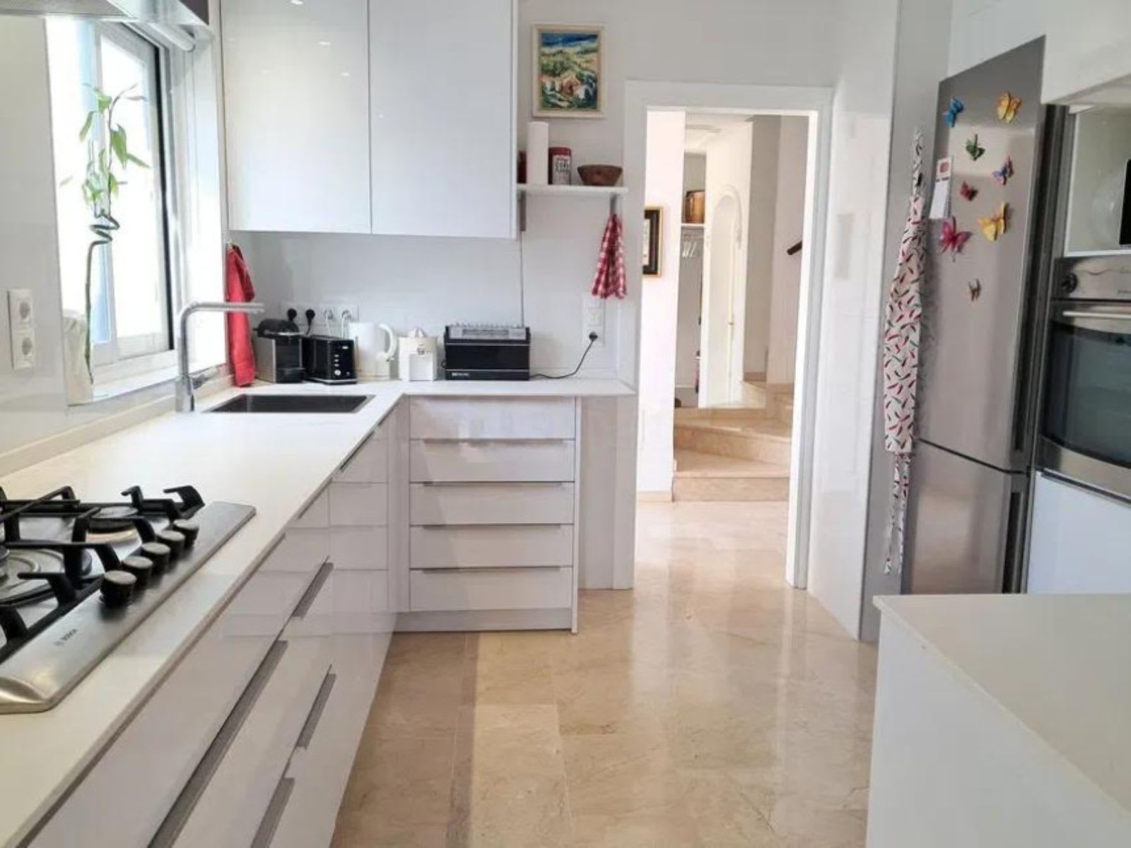 Villa til salgs i Estepona, Bilde 2