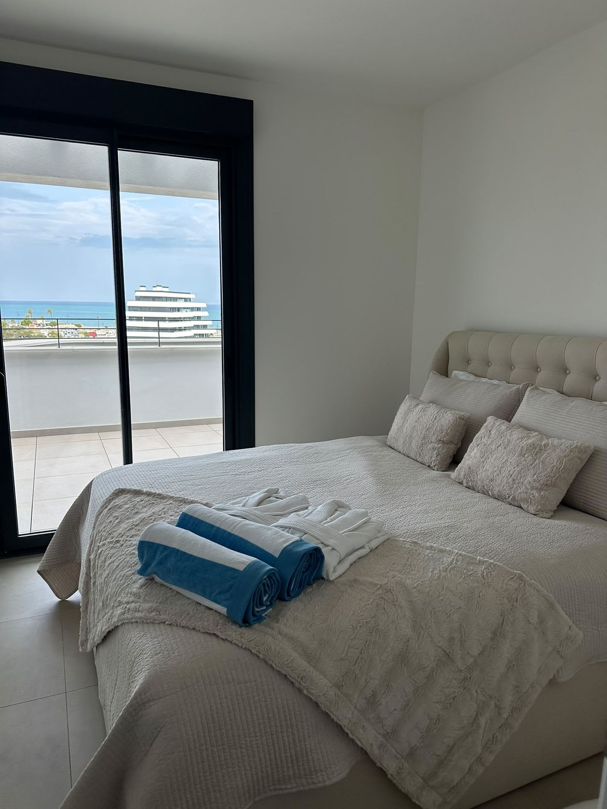 Toppleilighet med 2 soverom til salgs i Torremolinos, Bilde 3