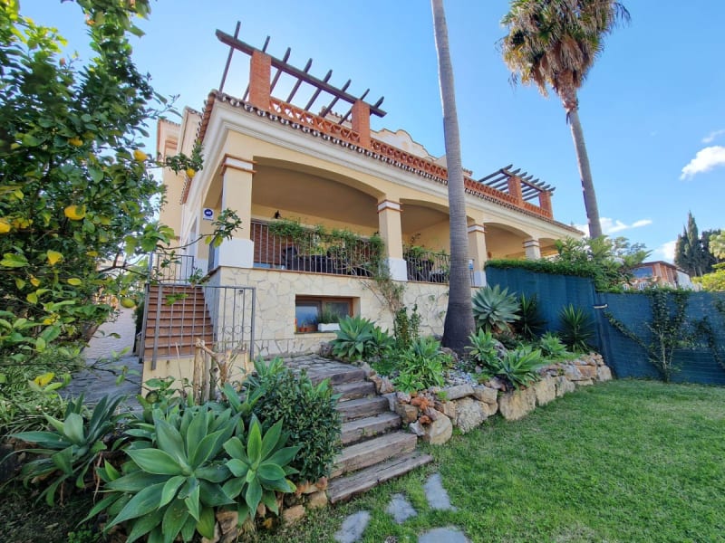 Villa til salgs i Marbella