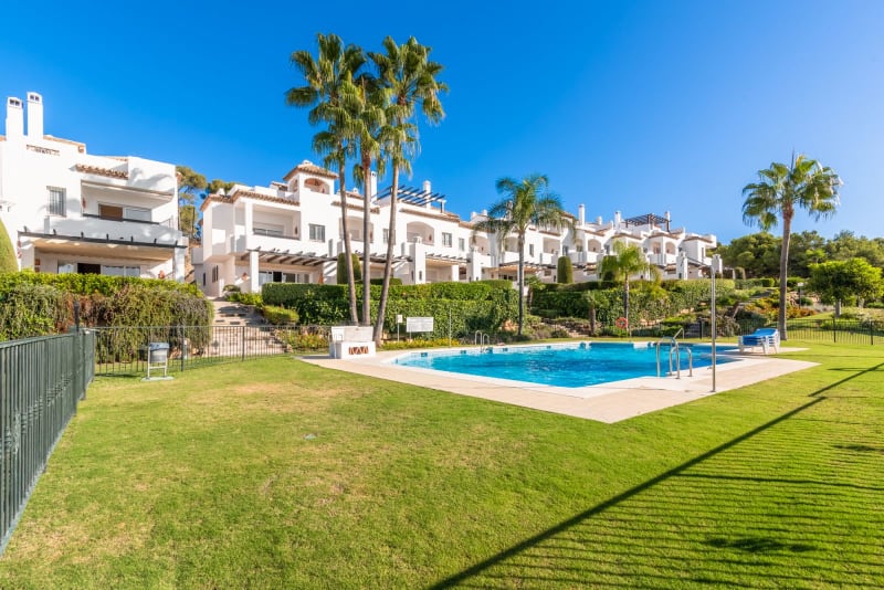 Rekkehus til salgs i Nueva Andalucía