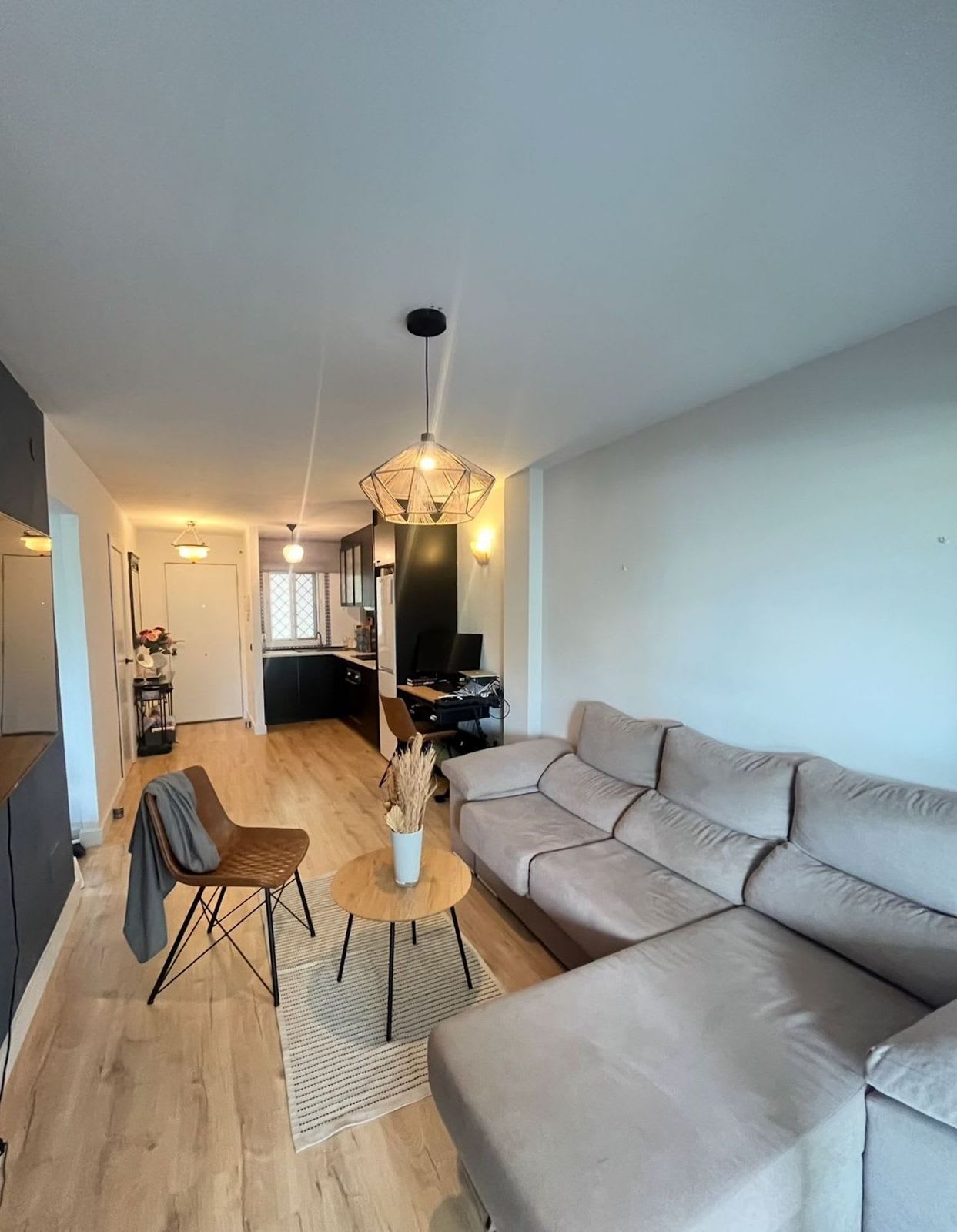 Leilighet midt i bygget til salgs i Cabopino, Bilde 2