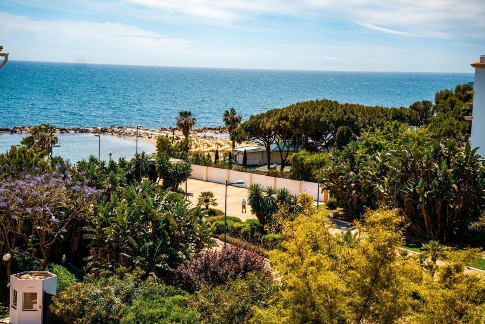 Leilighet midt i bygget til salgs i Puerto Banús, Bilde 2