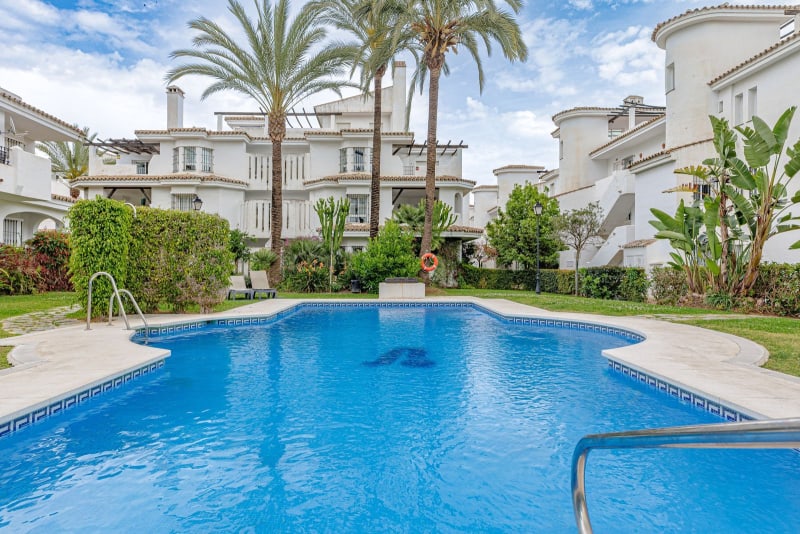 Duplex-penthouse til salgs i Nueva Andalucía