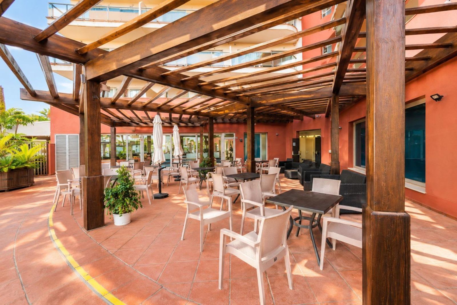 Leilighet midt i bygget til salgs i Benalmadena Costa, Bilde 3