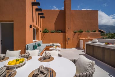 Duplex-penthouse til salgs i Nueva Andalucía