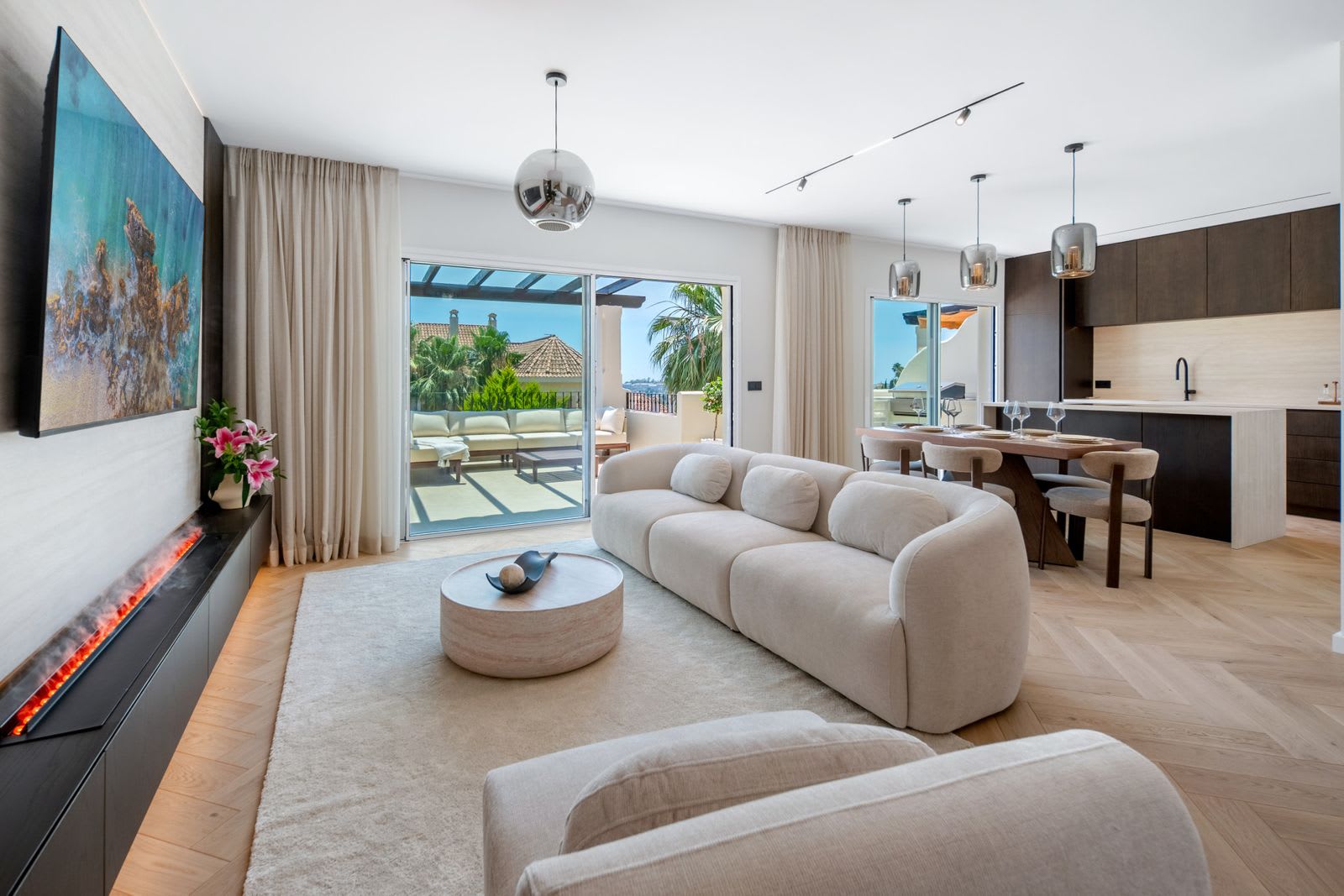 Duplex-penthouse til salgs i Nueva Andalucía, Bilde 3