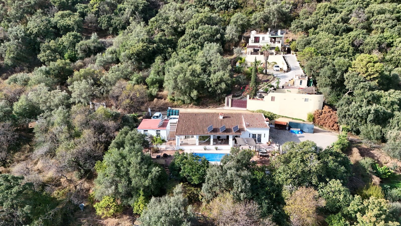 Villa til salgs i Estepona, Bilde 2