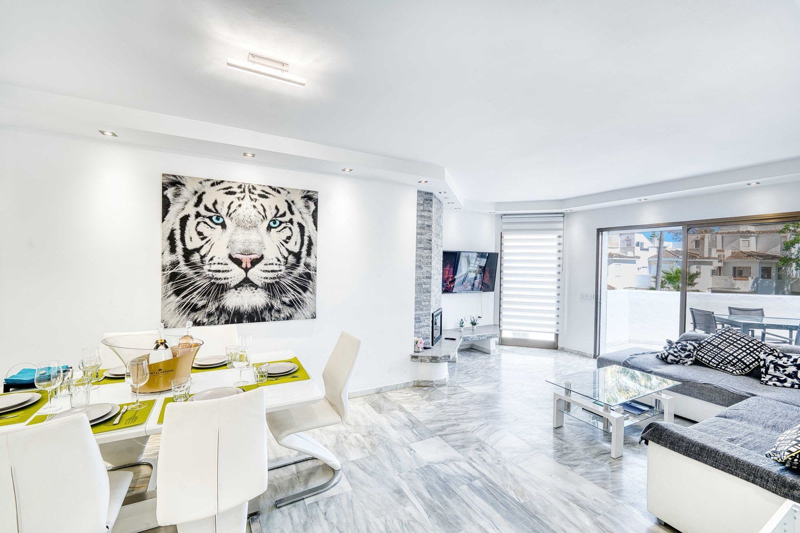 Leilighet til salgs i Elviria, Bilde 2