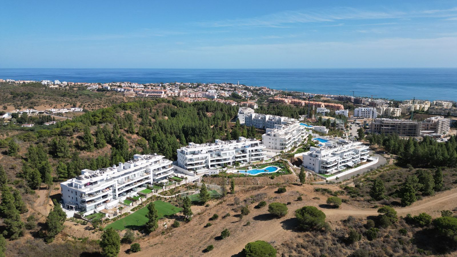 Leilighet midt i bygget til salgs i Mijas Costa, Bilde 2