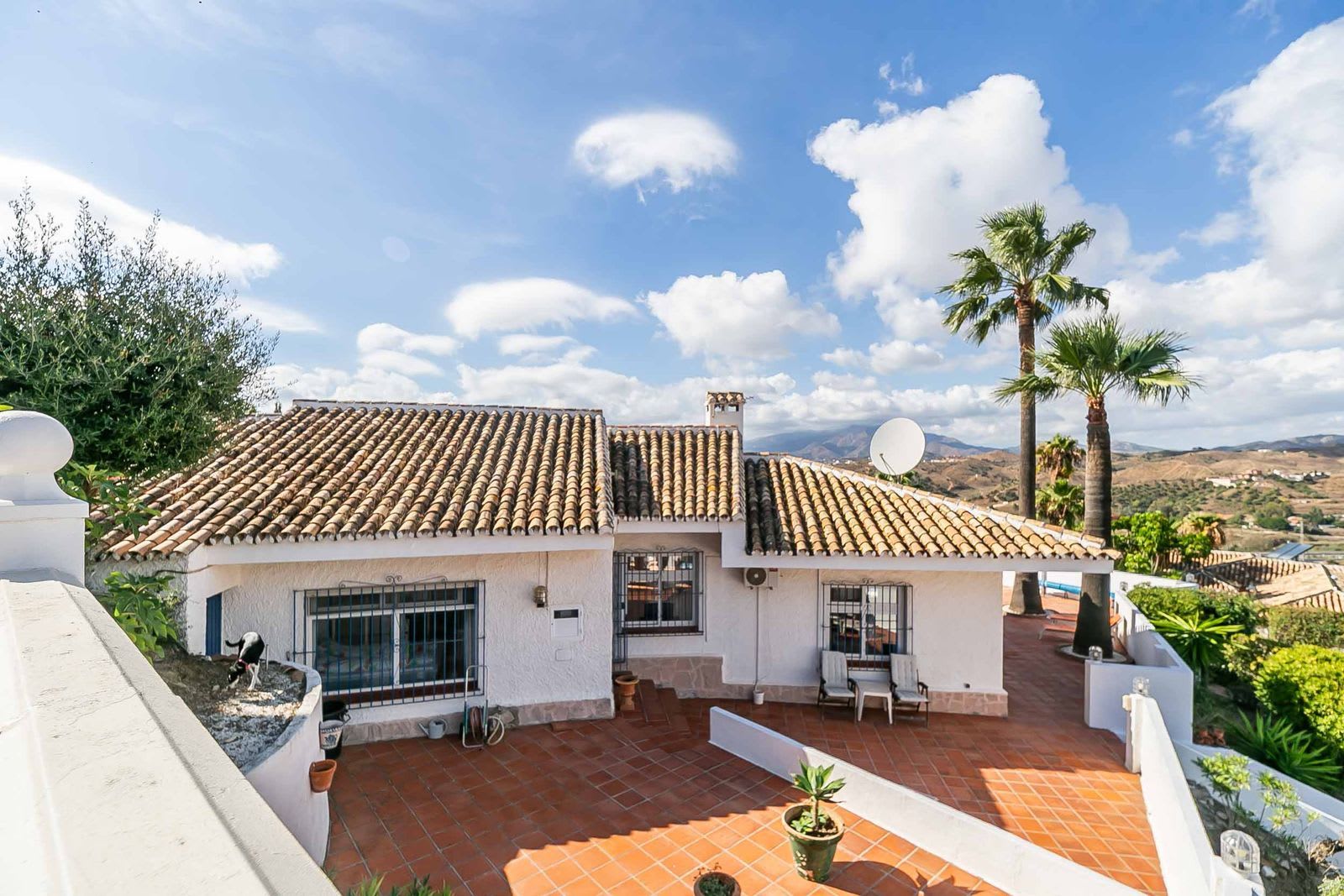 Frittliggende villa til salgs i Sierrezuela, Bilde 2