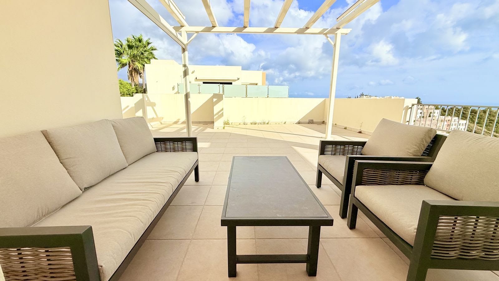 Penthouse til salgs i Altos de los Monteros, Bilde 2