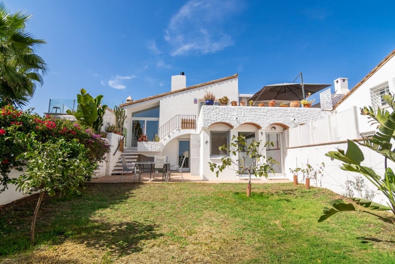 Villa til salgs i Estepona