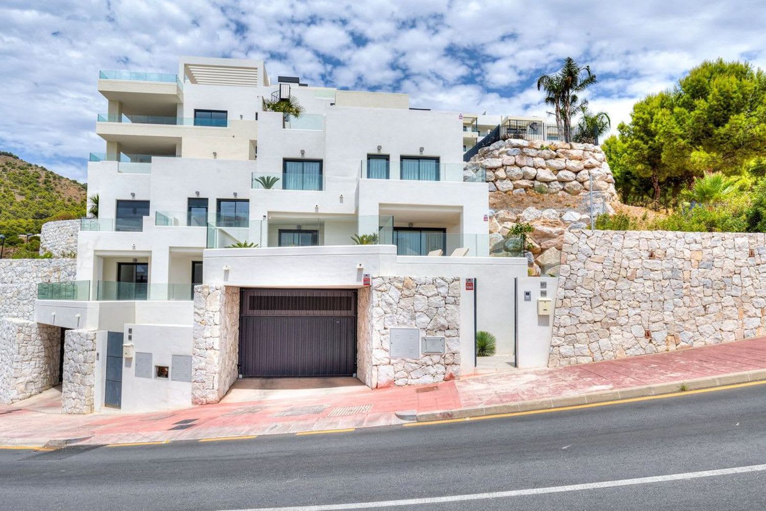 Rekkehus med 4 soverom til salgs i Benalmadena, Bilde 3