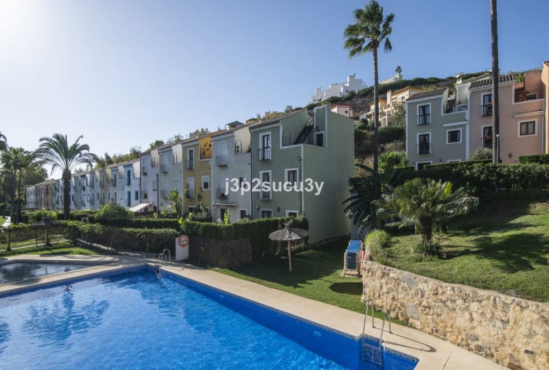 Tomannsbolig til salgs i Casares Playa