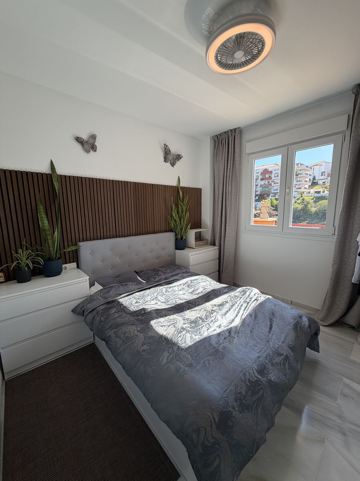 Leilighet midt i bygget til salgs i Riviera del Sol, Bilde 3