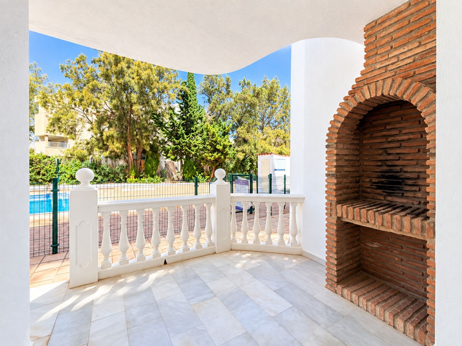 Leilighet til salgs i Estepona, Bilde 2