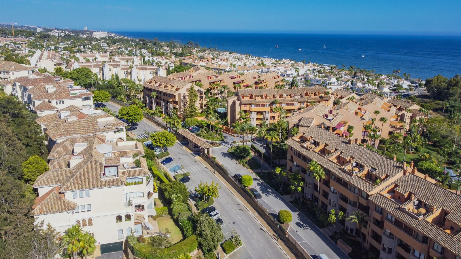 Duplex-penthouse til salgs i Bahía de Marbella, Bilde 3