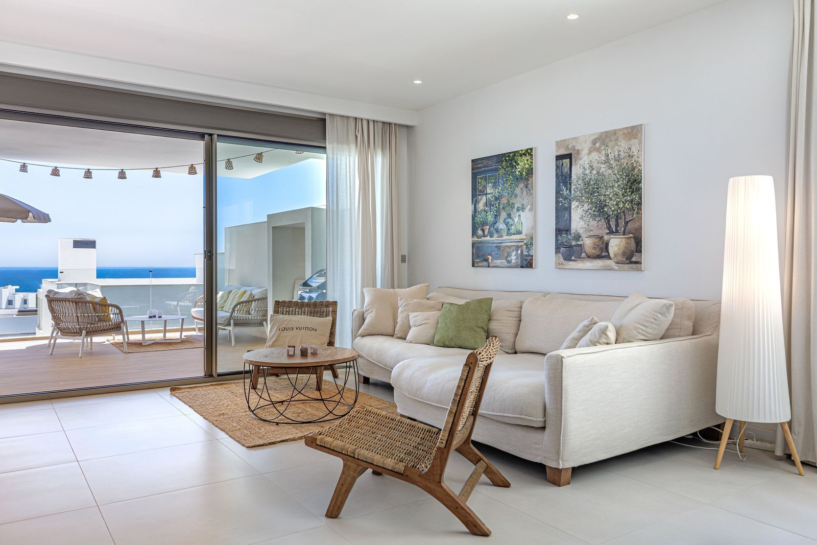 Leilighet til salgs i Estepona, Bilde 2