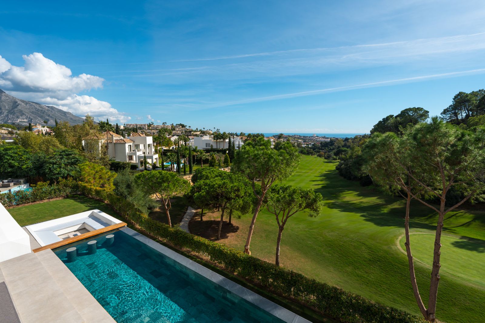 Frittliggende villa til salgs i La Quinta, Bilde 3