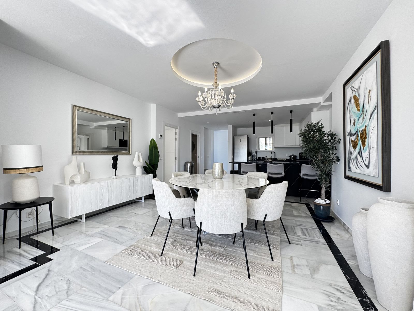 Duplex-penthouse til salgs i Puerto Banús, Bilde 3
